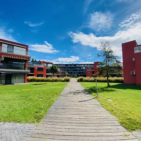 Apartman Bl Lakeside *