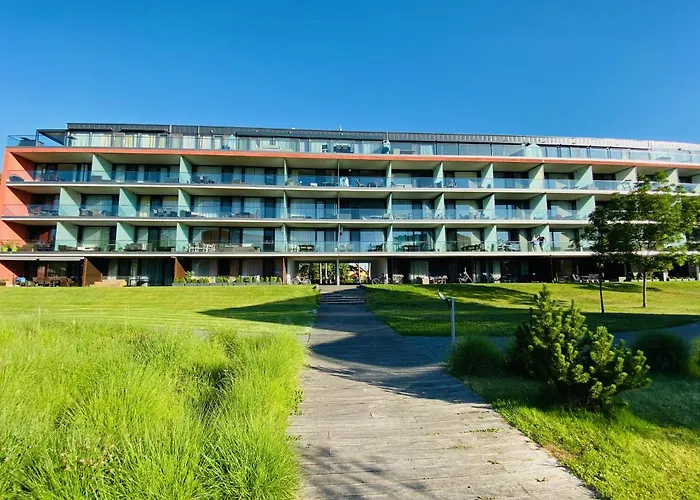 דירה Bl Lakeside